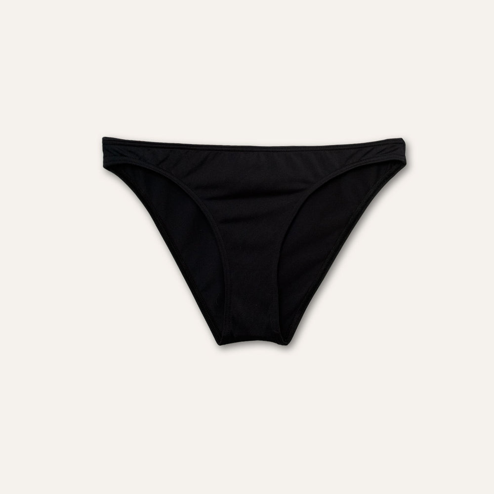 حذاء تقليدي أسود 