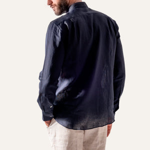 قميص كتان كاجوال باللون الأزرق الداكن