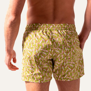 شورت سباحة فرس البحر باللون الليموني