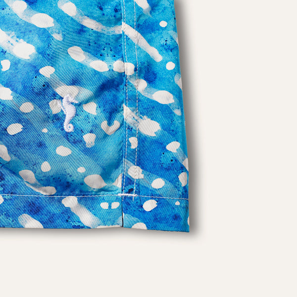 شورت سباحة بطبعة قرش الحوت